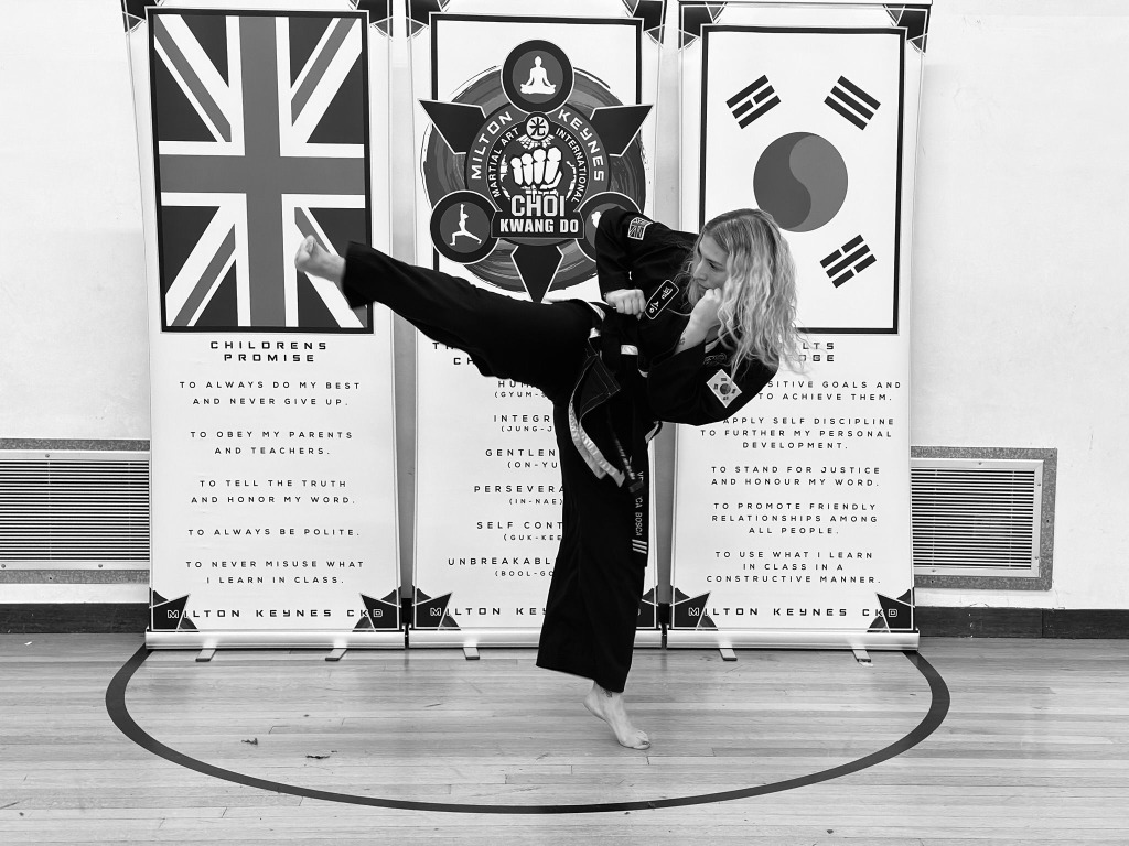 Adults martial arts training in Milton Keynes